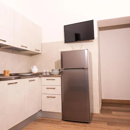 - Santa Francesca Apartment